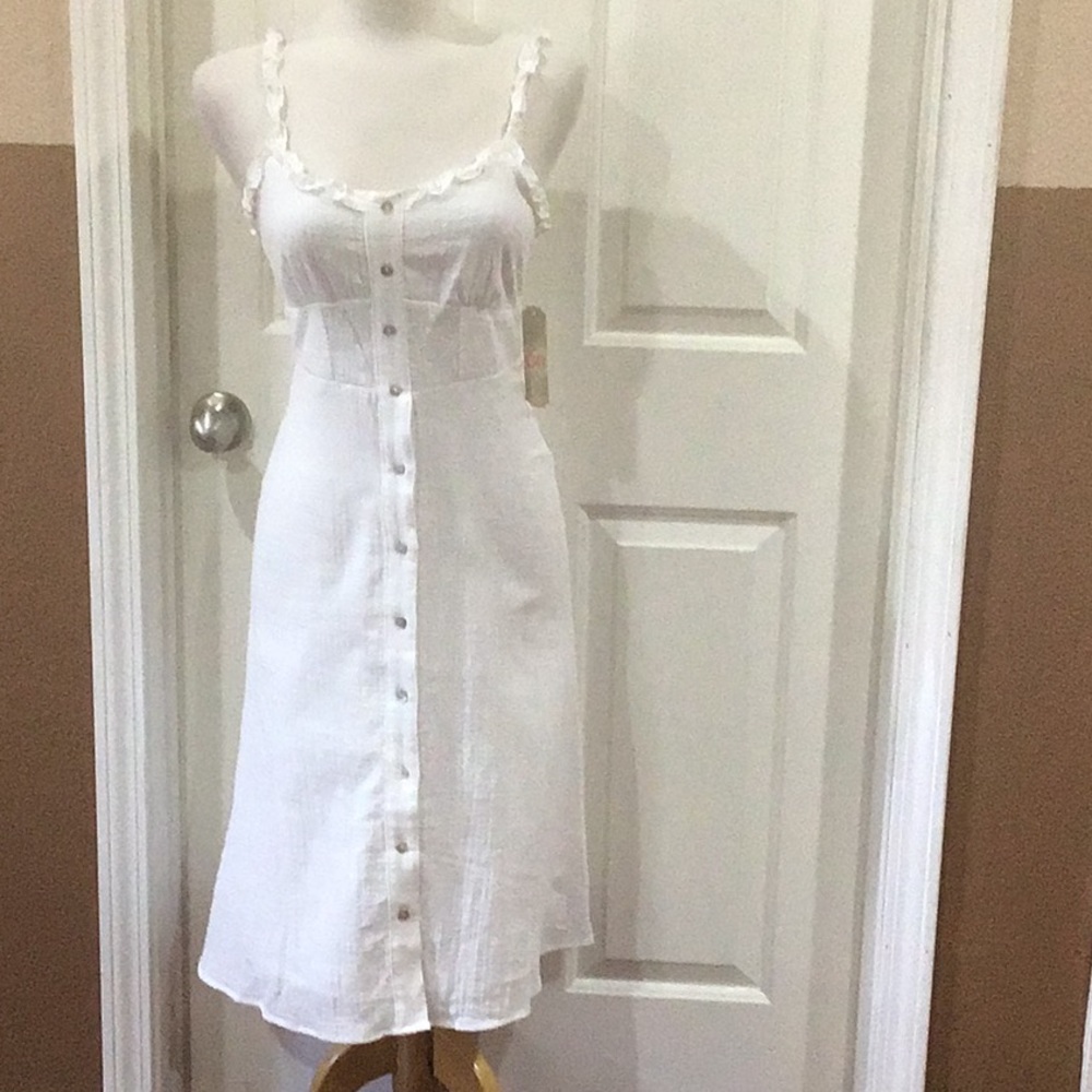 Gianni Bini White Dress